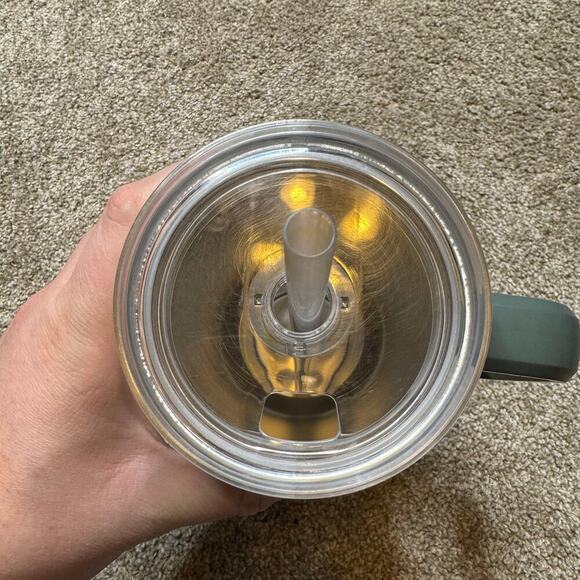 Stanley 40 Oz Tumbler - Picture 4 of 5